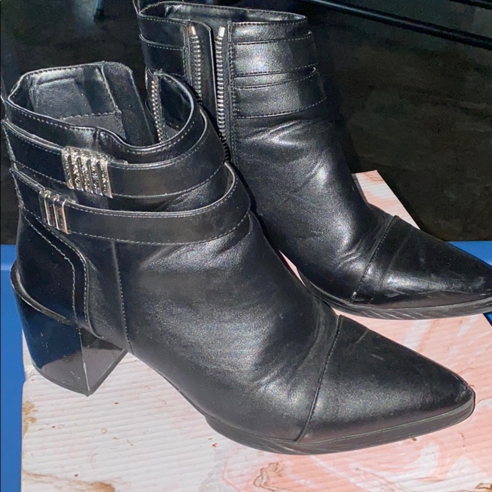 Forever 21 Pointy Toe Ankle Boot